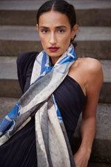 BEFORE THE CROWDS skinny wool scarf