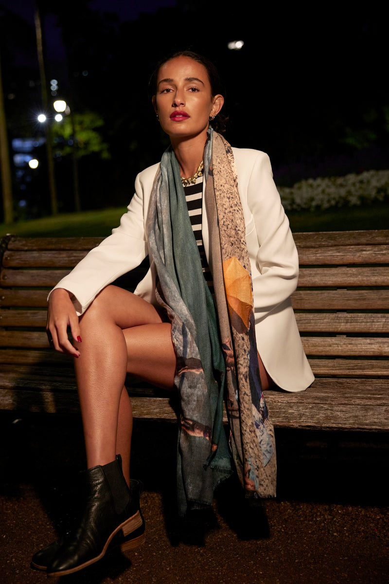 CALA SANTANYI skinny wool scarf